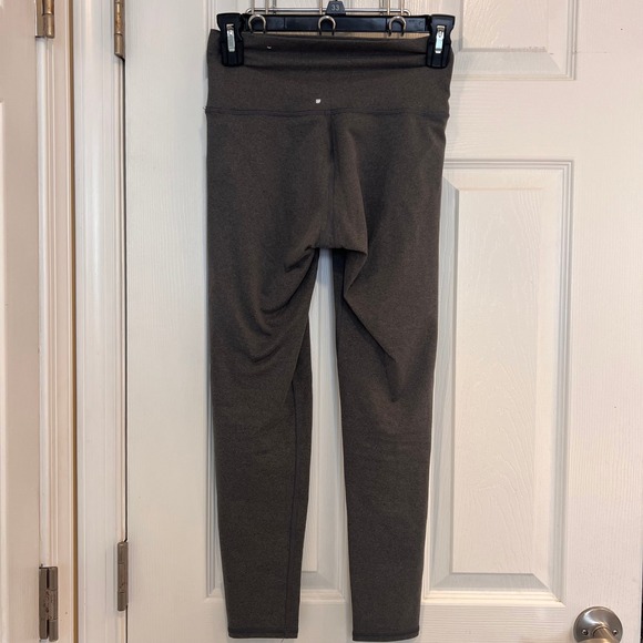 Aerie Chill Play Move High Waisted Leggings Charcoal Heather Gray XS - Picture 2 of 6